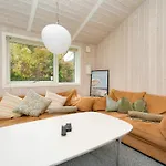 5 Star Holiday Home In Gilleleje *